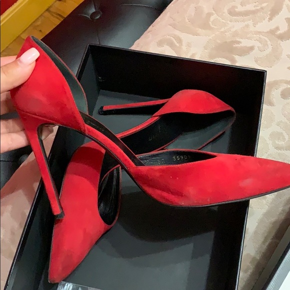 Beautiful YSL pumps in red. gently worn - Picture 2 of 8